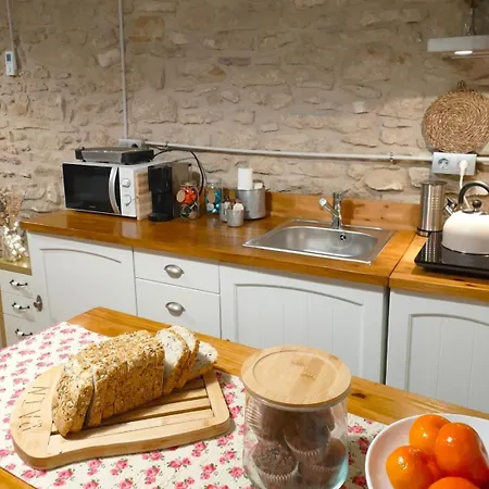 La Julita Inn Sant Quirze Safaja